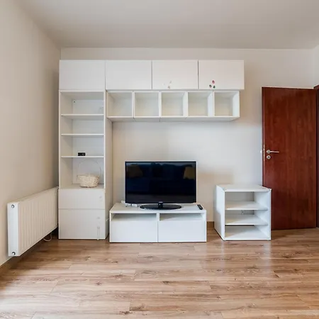 Pelikan Riverside With Apartamento
